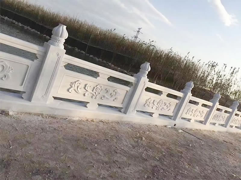��庺����ʯ����
