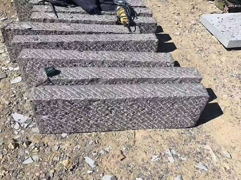 ��ʯ���
